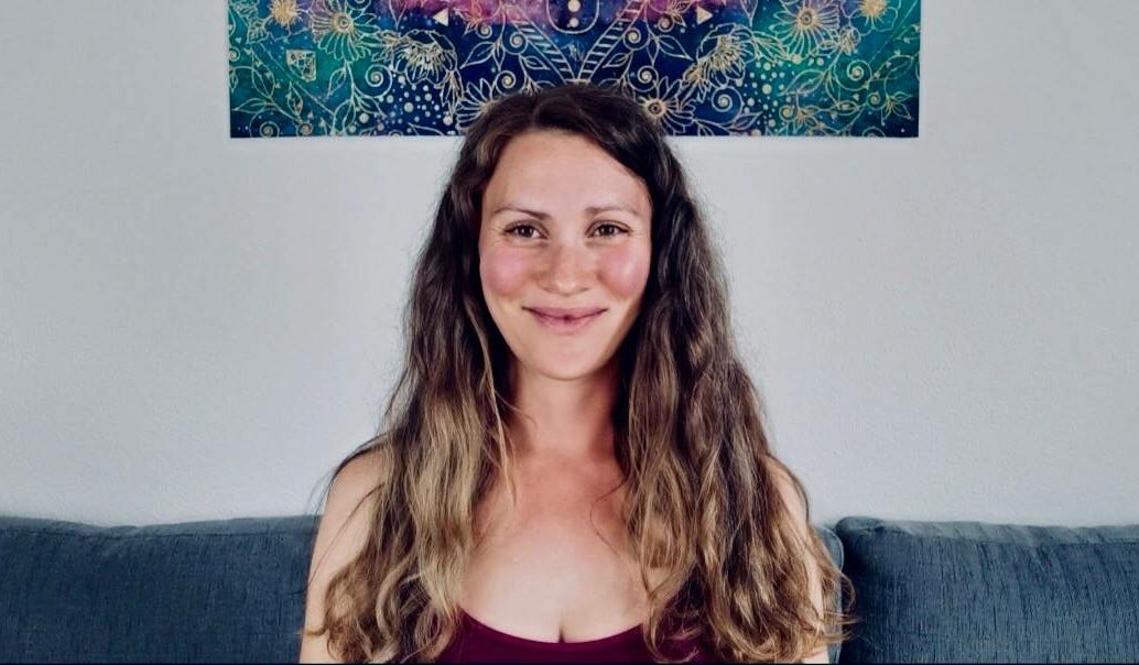 Yoga in der Schwangerschaft - Yogalehrerin Hanna
